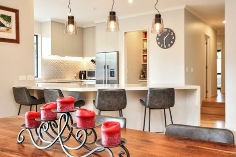 Photo of property in 68 Cooper Road, Ramarama, Drury, 2579