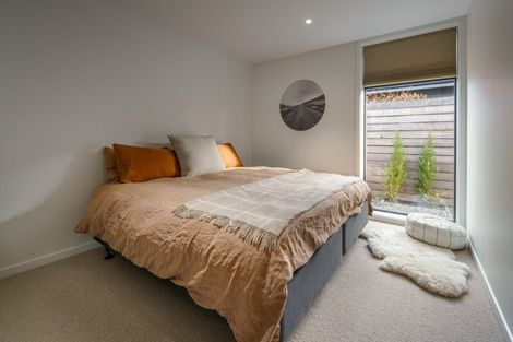 Photo of property in 17 Doug Ledgerwood Drive, Wanaka, 9305