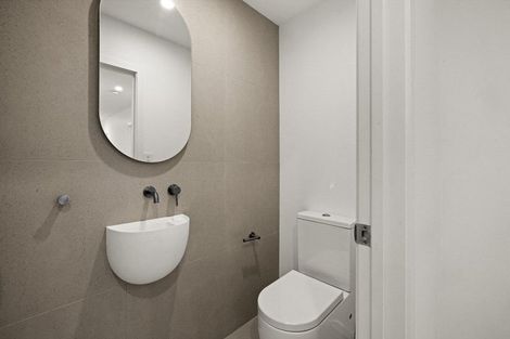 Photo of property in 102 Auckland Road, Greenmeadows, Napier, 4112