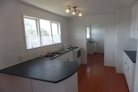 Photo of property in 14 Helena Street, Massey, Auckland, 0614