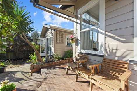 Photo of property in 71 Gladstone Road, Richmond, 7020