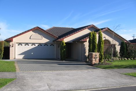 Photo of property in 9 Hendrika Court, Hobsonville, Auckland, 0618