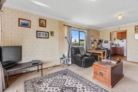 Photo of property in 14 Herekawe Drive, Spotswood, New Plymouth, 4310