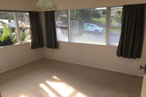 Photo of property in 41 Rimutaka Place, Titirangi, Auckland, 0604