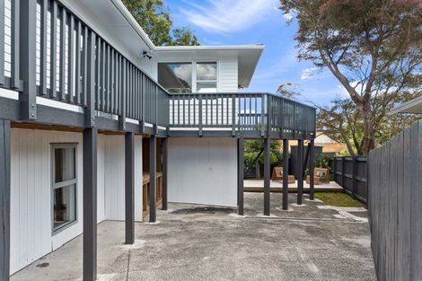 Photo of property in 42a Woodglen Road, Glen Eden, Auckland, 0602