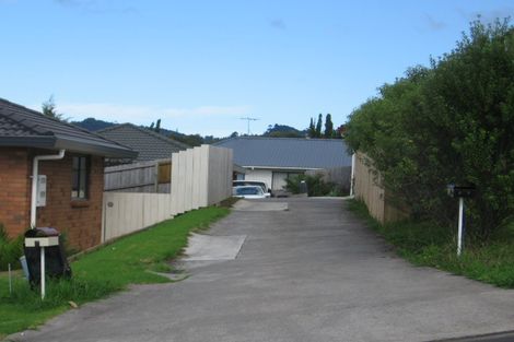 Photo of property in 4 Plumstead Rise, Glen Eden, Auckland, 0602