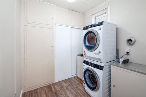 Photo of property in 375 Yaldhurst Road, Russley, Christchurch, 8042