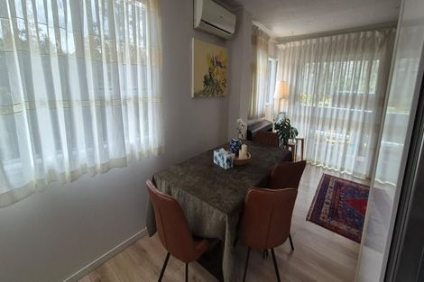 Photo of property in 55 Allington Road, Massey, Auckland, 0614