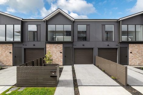 Photo of property in 94 Symes Drive, Red Beach, 0932