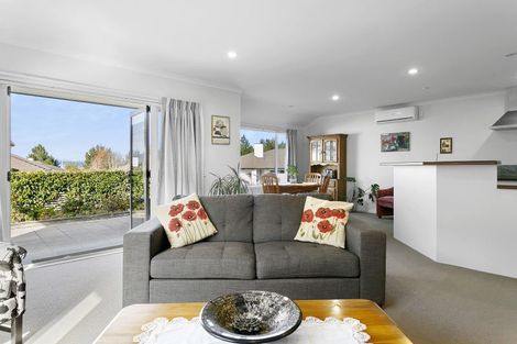 Photo of property in Acacia Court, 3/2 Jarden Mile, Nukuhau, Taupo, 3330