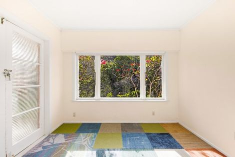 Photo of property in 22 Lowtherhurst Road, Massey, Auckland, 0614