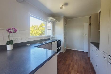Photo of property in 1 Fraser Avenue, Johnsonville, Wellington, 6037