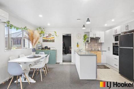 Photo of property in 61a Kayes Road, Pukekohe, 2120