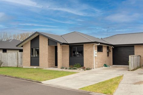Photo of property in 18/11u Errol Close, Burbush, Hamilton, 3288