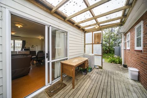 Photo of property in 63 Park Road, West End, Palmerston North, 4412