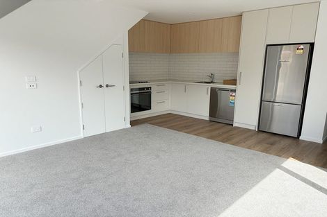 Photo of property in 2/171 Centaurus Road, Saint Martins, Christchurch, 8022