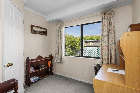 Photo of property in 67a Church Road, Taradale, Napier, 4112
