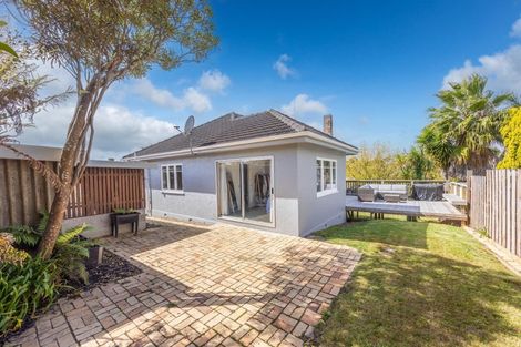 Photo of property in 122 Maeroa Road, Maeroa, Hamilton, 3200