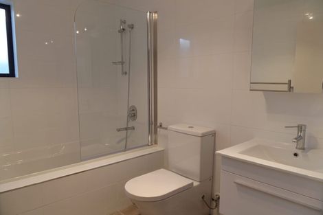 Photo of property in 11 Makamaka Lane, Albany Heights, Auckland, 0632