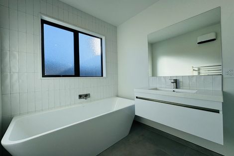 Photo of property in 1 Amberite Place, Harewood, Christchurch, 8051