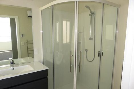 Photo of property in 18a Carluke Street, Paparangi, Wellington, 6037