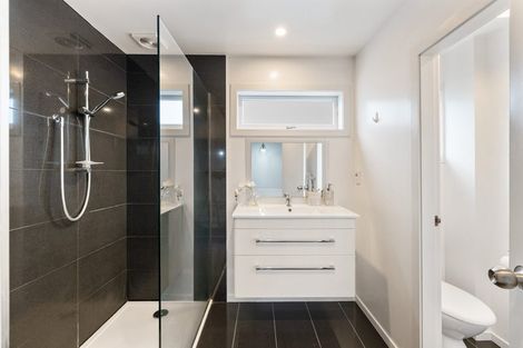 Photo of property in 4/78a Holly Road, St Albans, Christchurch, 8014