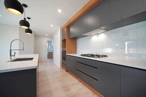 Photo of property in 19 Cronshaw Road, Karaka, 2113