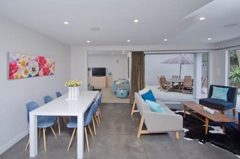 Photo of property in 1 Tay Street, Mount Maunganui, 3116