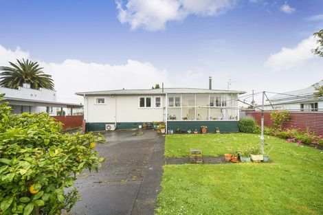 Photo of property in 35 Morris Street, Marton, 4710