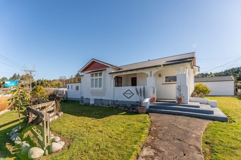 Photo of property in 26 Jollie Street, Geraldine, 7930