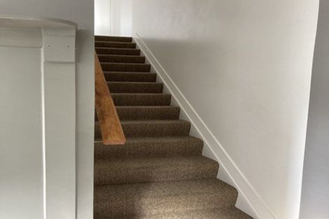 Photo of property in 81 Main Road, Redcliffs, Christchurch, 8081