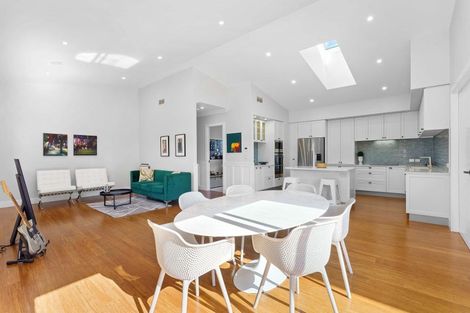 Photo of property in 9 Lamont Place, Waikanae, 5036