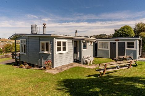 Photo of property in 1390 Taieri Mouth Road, Taieri Mouth, 9091