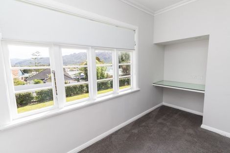 Photo of property in 78 Moeraki Road, Maoribank, Upper Hutt, 5018