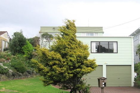 Photo of property in 18 Middleton Road, Paraparaumu Beach, Paraparaumu, 5032