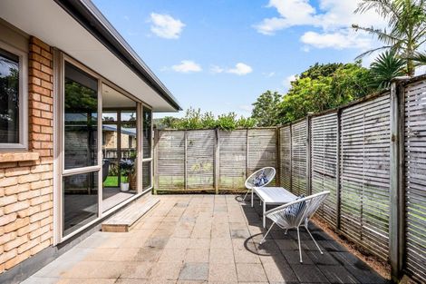 Photo of property in 11 Conifer Grove, Te Kamo, Whangarei, 0112