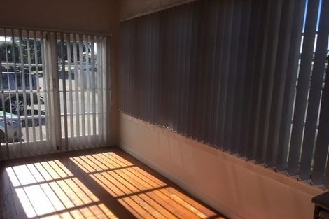 Photo of property in 47a Great South Road, Papakura, 2110