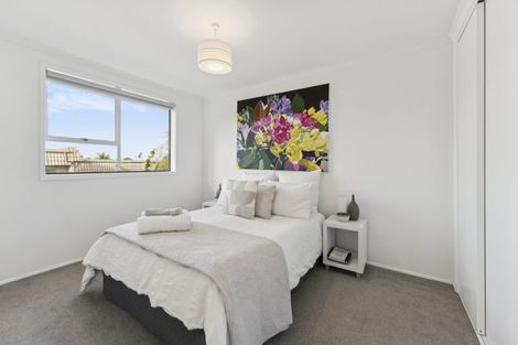 Photo of property in 3/4 Frater Avenue, Milford, Auckland, 0620
