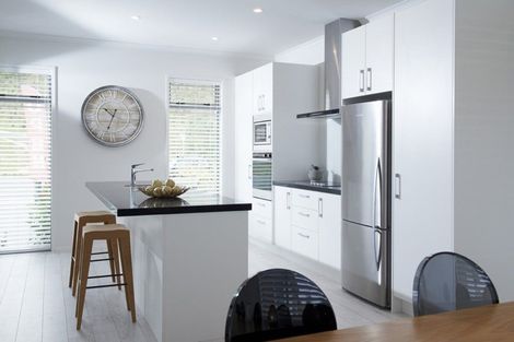 Photo of property in 66 Taikura Avenue, Red Beach, 0932