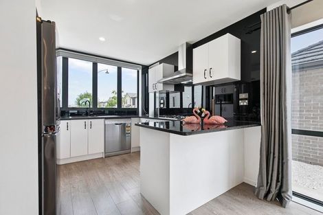 Photo of property in 23 Matata Drive, Takanini, 2112