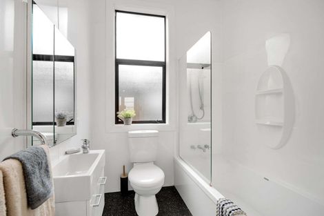 Photo of property in 24 Rewa Street, Musselburgh, Dunedin, 9013