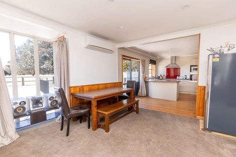 Photo of property in 195 Springs Road, Hornby, Christchurch, 8042