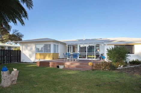 Photo of property in 58a Cottonwood Street, Parklands, Christchurch, 8083