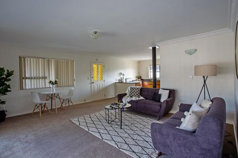 Photo of property in 55a Kempton Street, Greytown, 5712