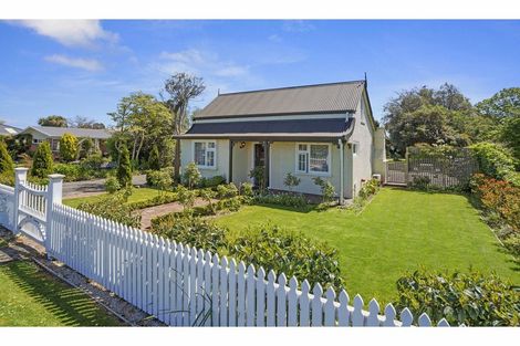 Photo of property in 3 Meadow Street, Kaiapoi, 7630