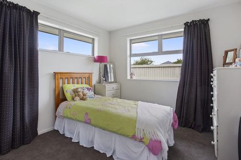 Photo of property in 2 Brockelbank Drive, Kaiapoi, 7630