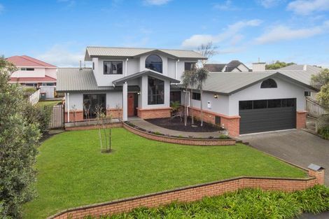 Photo of property in 27 Kilkenny Place, Fitzherbert, Palmerston North, 4410
