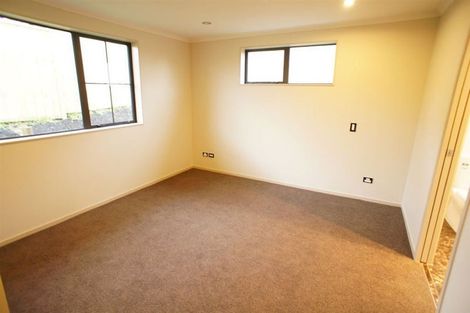 Photo of property in 29 Saint Maroun Rise, The Gardens, Auckland, 2105