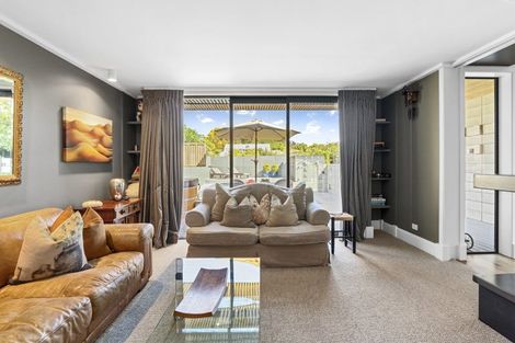Photo of property in 5 Waiwetu Street, Fendalton, Christchurch, 8052