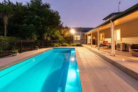 Photo of property in 358 Ngarara Road, Waikanae, 5391